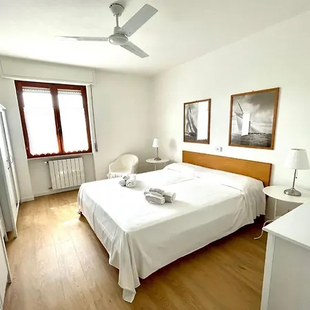 Maderno Front Lake Escape Apartament *